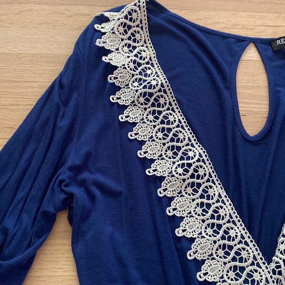 Navy Stretchy Romper - Picture 3 of 4